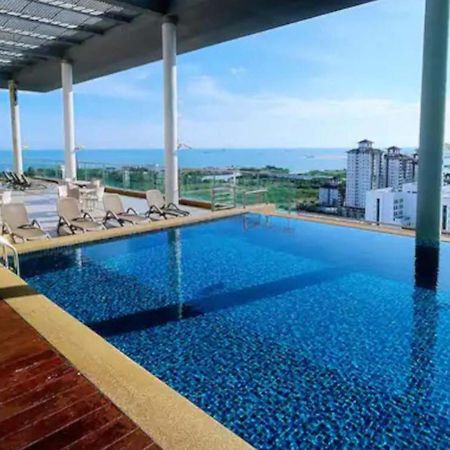 The Straits Melaka By Perfect Host Aparthotel Екстериор снимка