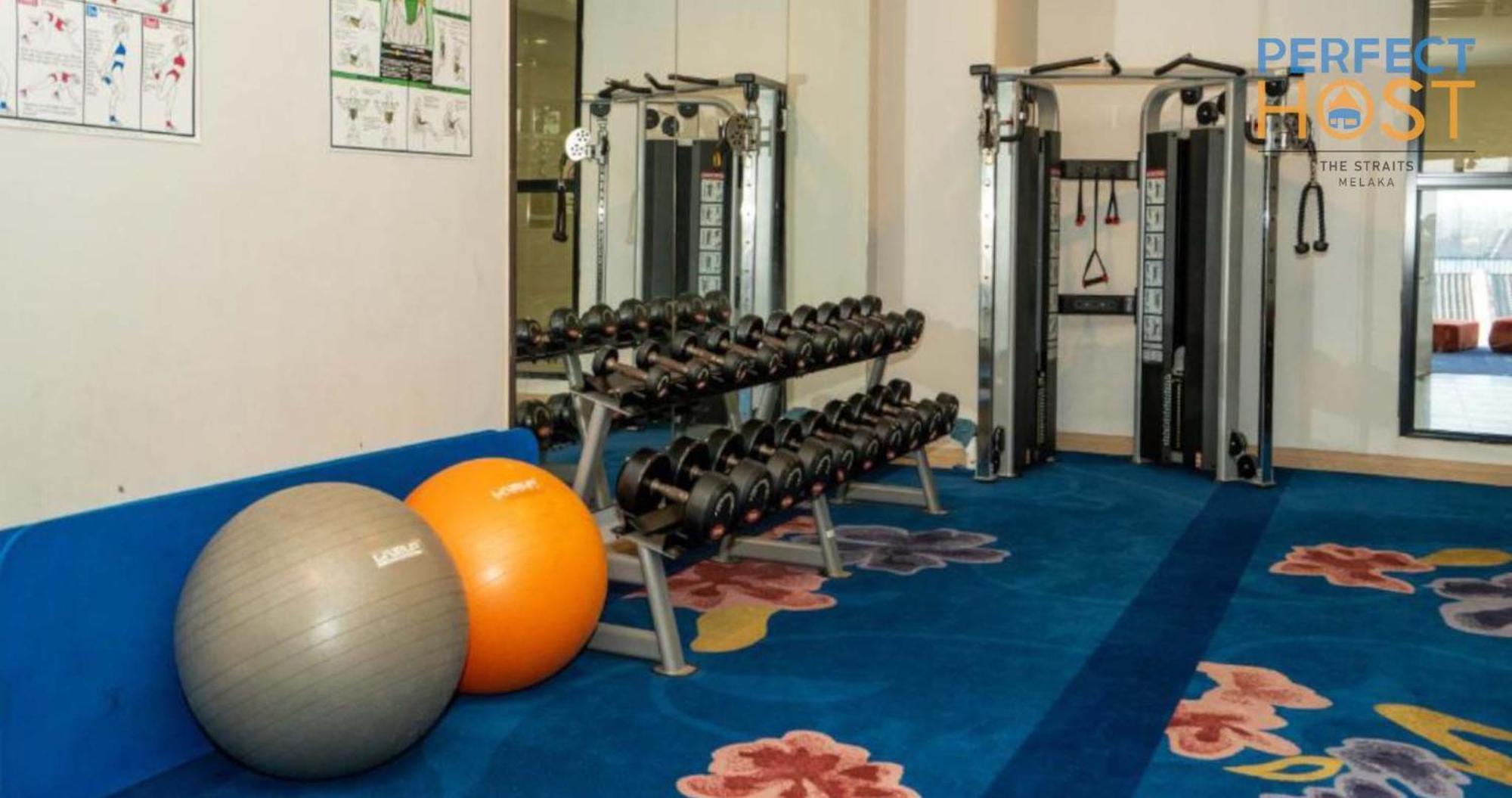 The Straits Melaka By Perfect Host Aparthotel Екстериор снимка